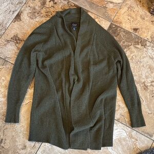 GAP Men's Olive Cardigan Sweater